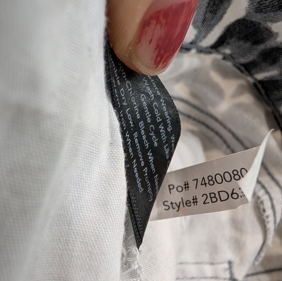 Boston Proper Snow Leopard Print Jeans Size 30 - Picture 7 of 9